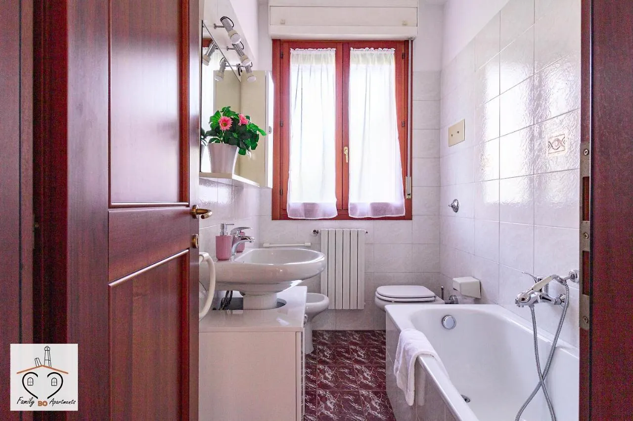 Familybo Apartments Sant'Orsola بولونيا 0*,  إيطاليا